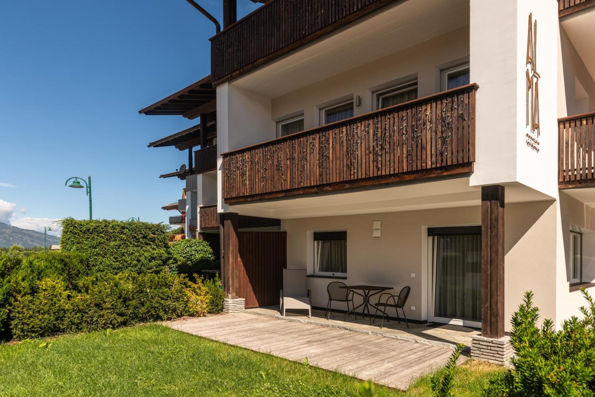 דוביאקו Alma Mountain Residence מראה חיצוני תמונה